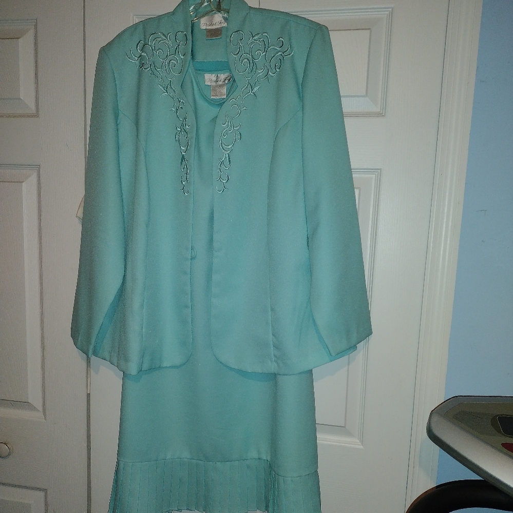 Elegant Blue Women's Dress Set